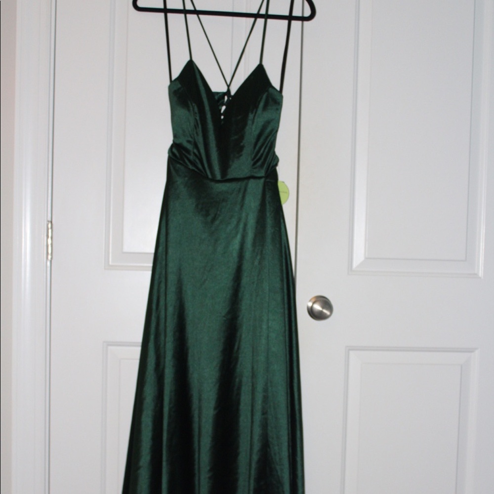 NWT Windsor Hunter Green Prom Dress